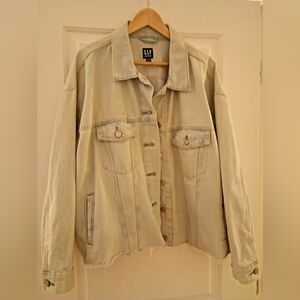 GAP Faded Light Denim Jacket ~Size XXL